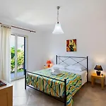 Apartment Guesthost - Bright With Balcony *